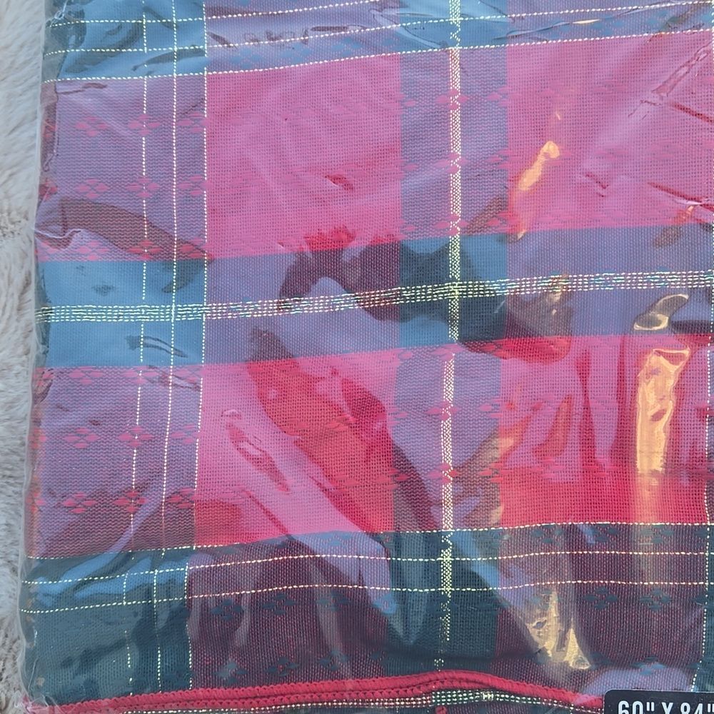 RED AND GREEN PLAID WYETH GOLD HOLIDAY TABLECLOTH, RECTANGLE 60X84 NEW - Picture 6 of 6